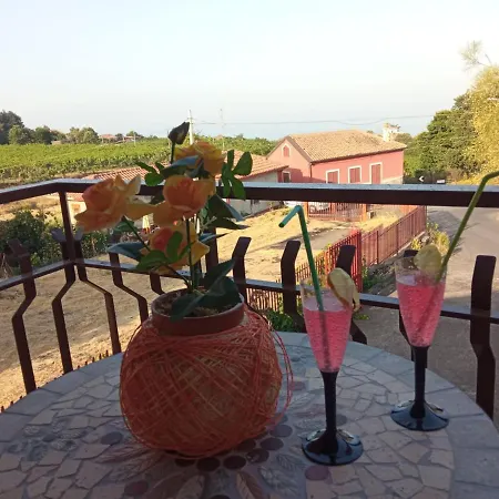 Petite Maison Dell'etna Holiday home *