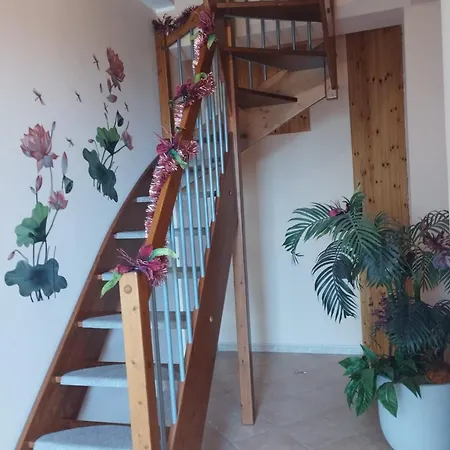 Petite Maison Dell'etna