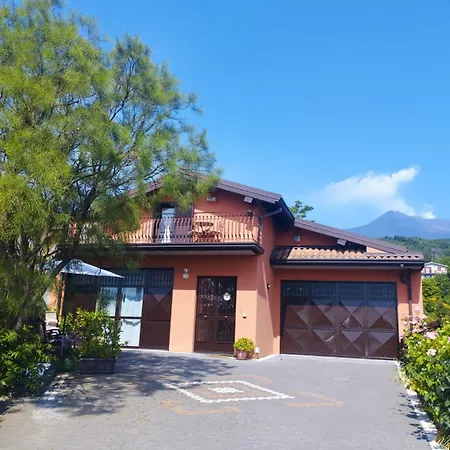 Petite Maison Dell'etna